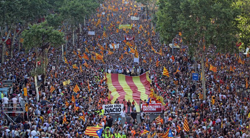 Barcelona. Manifestació contra la sentència de l'Estatut. Barcelona