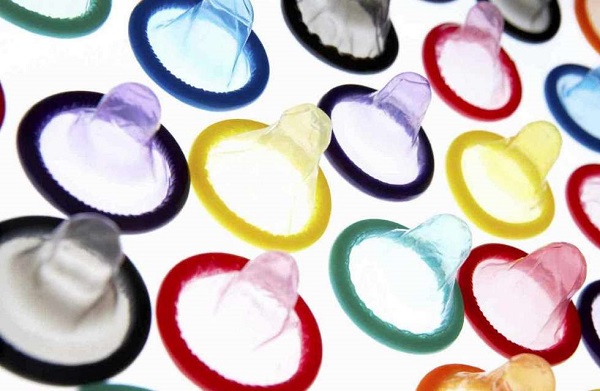 susanne-posel-news-condoms-0