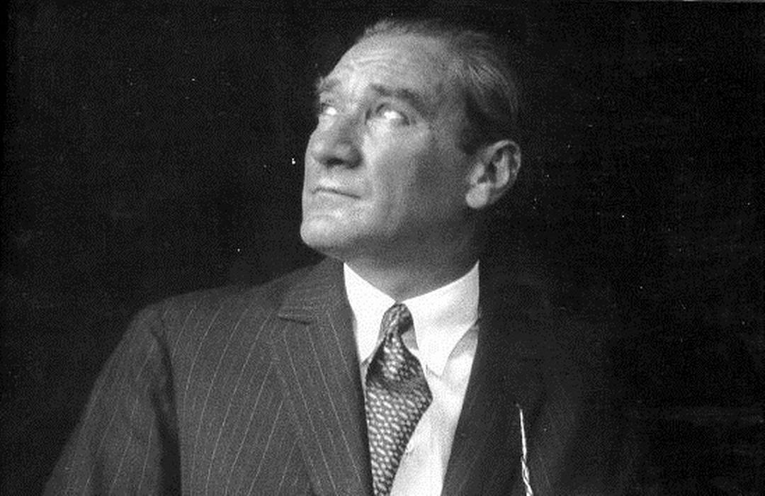 Mustafà Kemal Atatürk