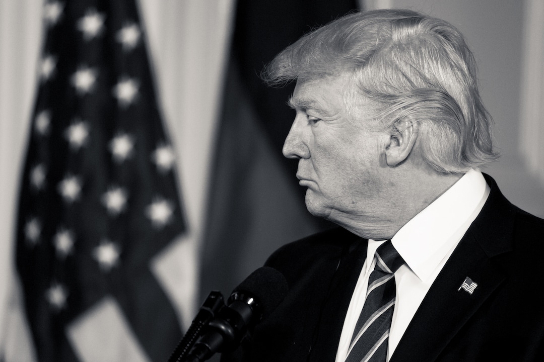 trump-bianco-e-nero trump-bianco-e-nero