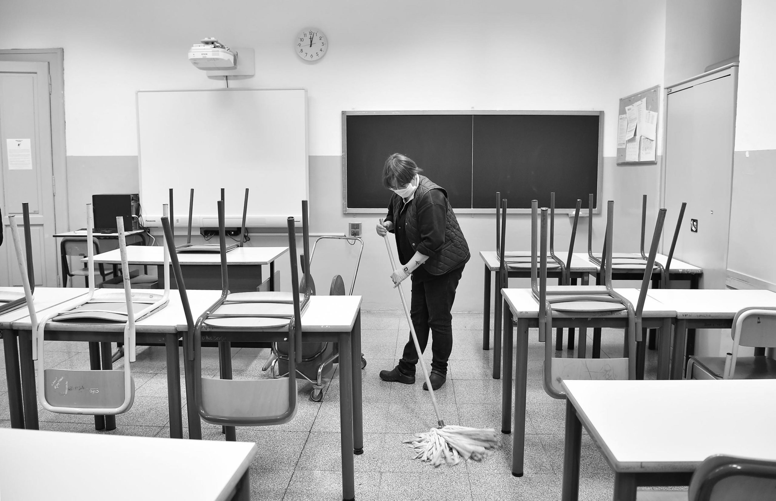 Coronavirus: Piemonte verso prolungamento stop scuole