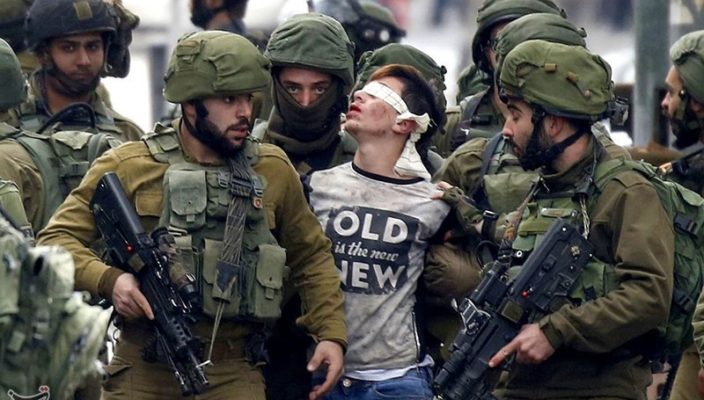 Capture_of_a_Palestinian_civilian_by_Israeli_soldiers-704x400